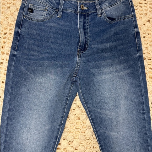 KanCan Women's Blue Jeans Size 7/27.            #17 - Picture 2 of 10